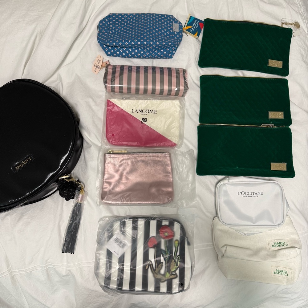 15 new makeup bags